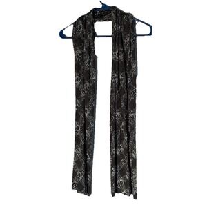 Grey Print Scarf  Thin Lightweight  17" X 70" Unbranded Preowned Good